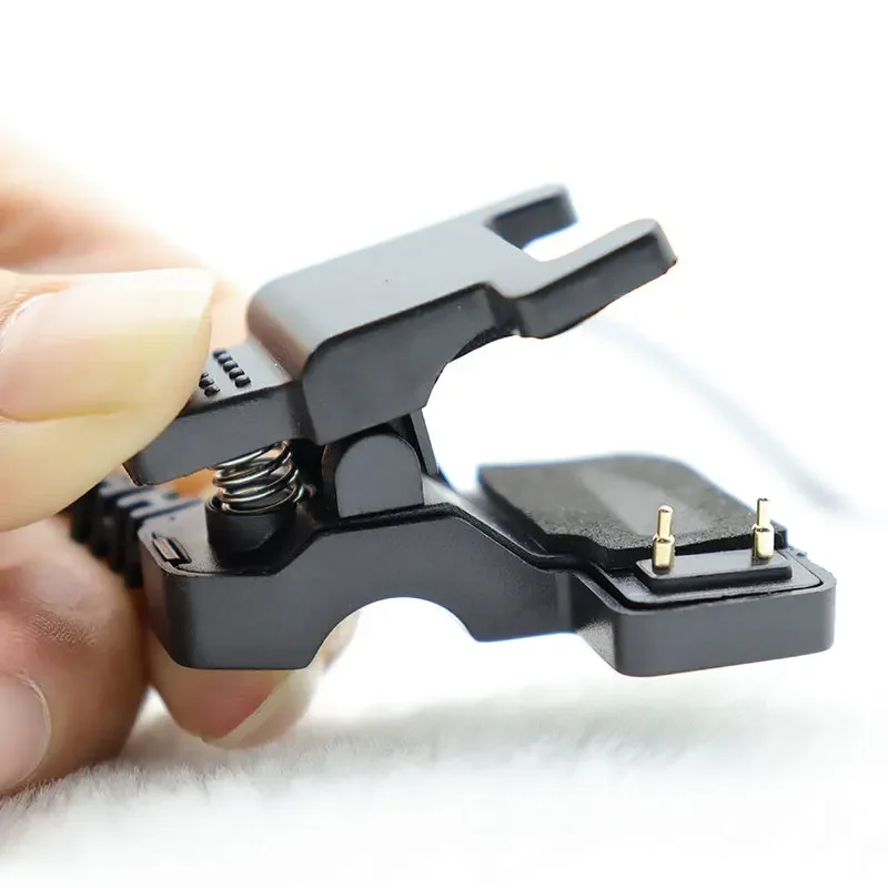 ユニバーサルクリップ充電器 2ピン 3ピン 3mm 4mm  - Watch X7 のレビューと価格